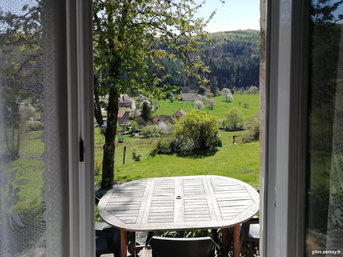 Gite Rural Les Maires D'Avaux Saint-Bresson Bagian luar foto